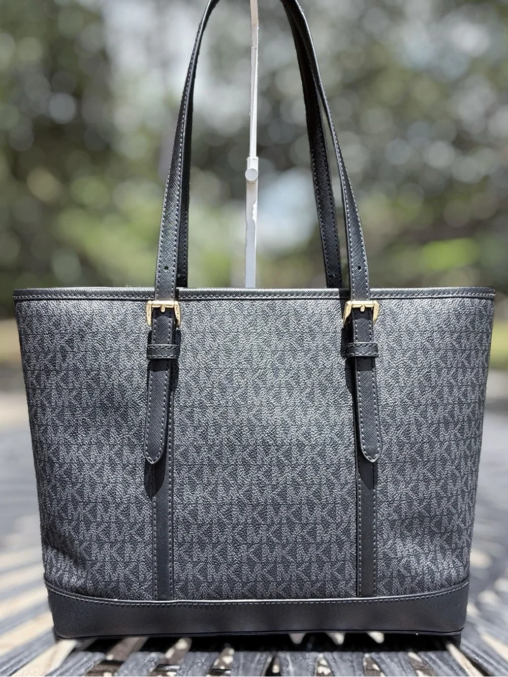 Michael Kors Jet Set Travel Top-Zip Tote Black Signature